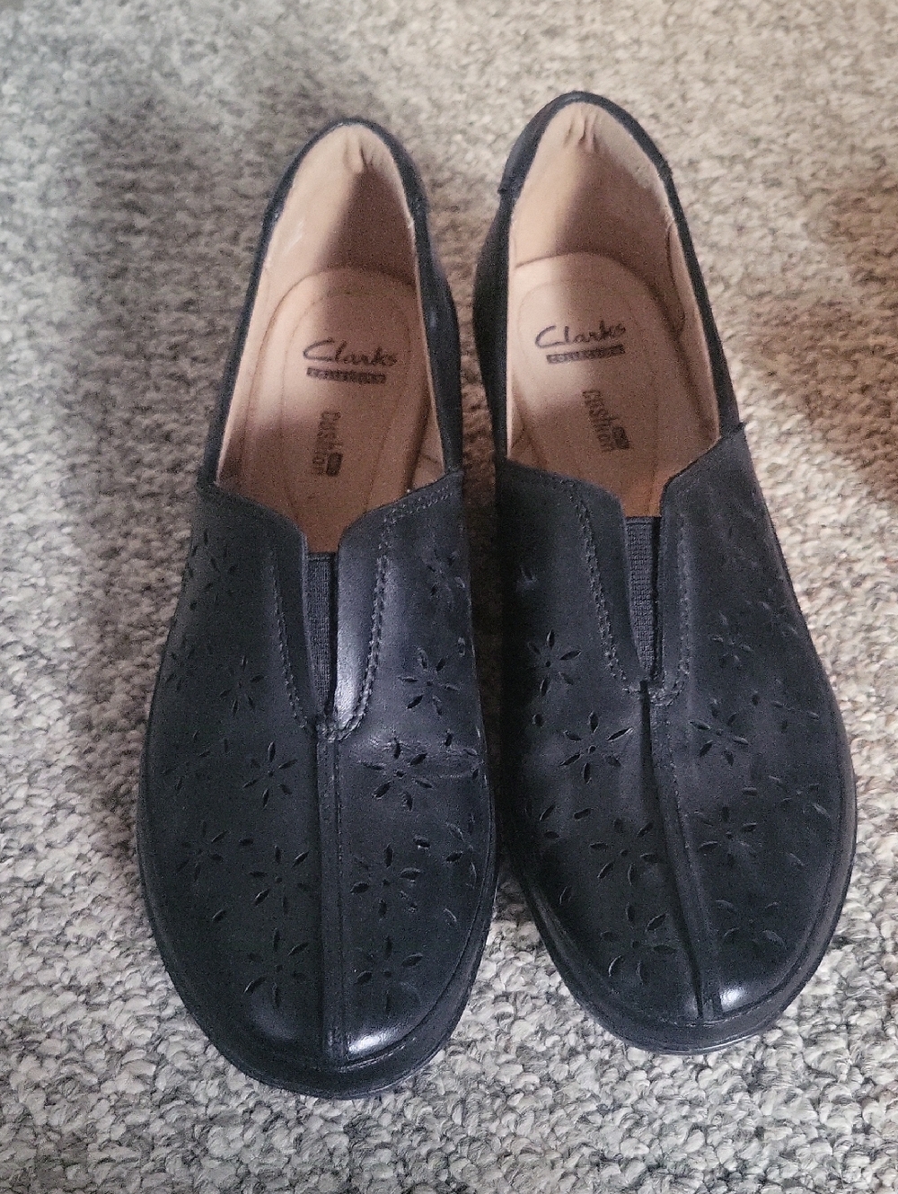 Clarks Women's Everlay Dairyn slip-on loafers